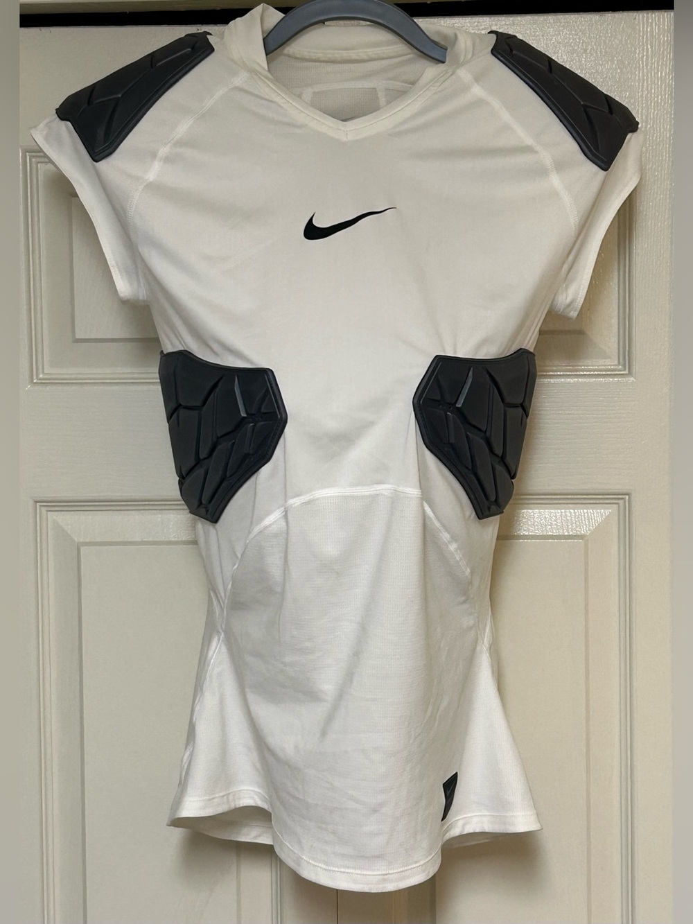 Nike Pro Hyperstrong Padded Shirt Mens Large White Football Rib Chest Pad Gear
